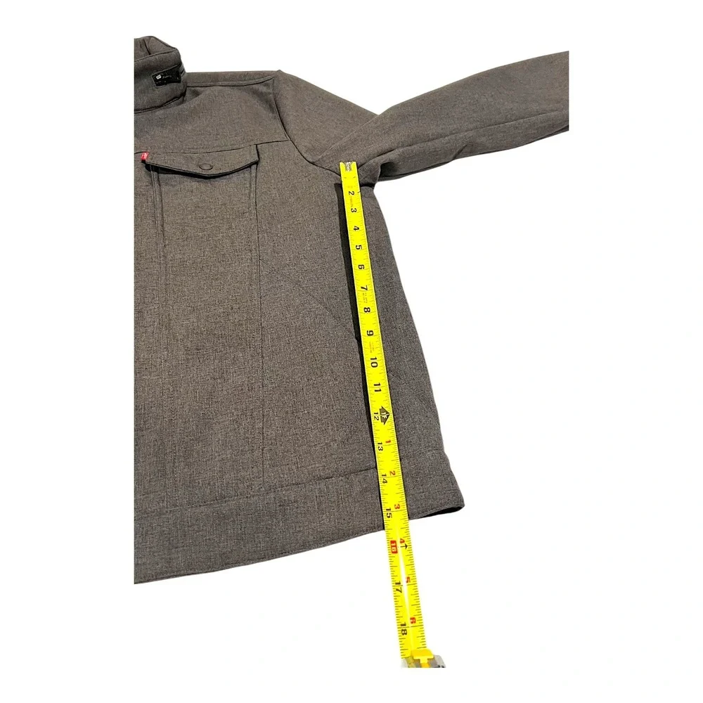 Levis great hood